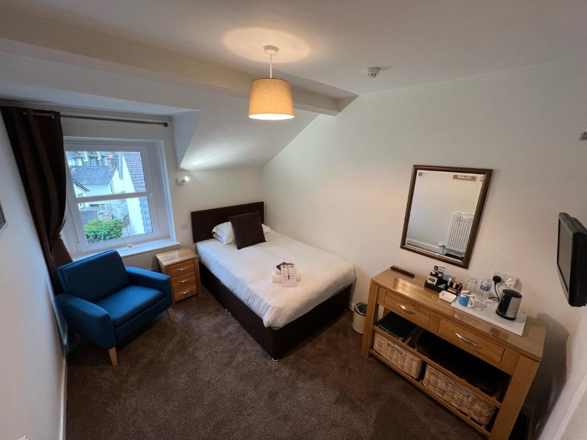 Single Room with Shower
